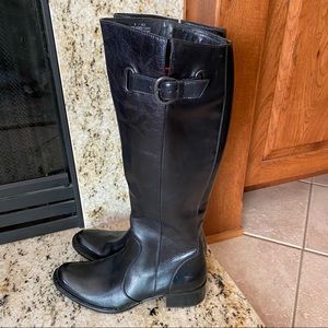 Born boots size 9 New in box